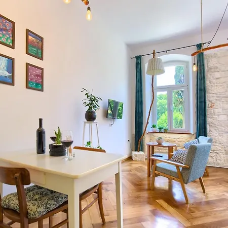 Henna 2 Apartment Pula